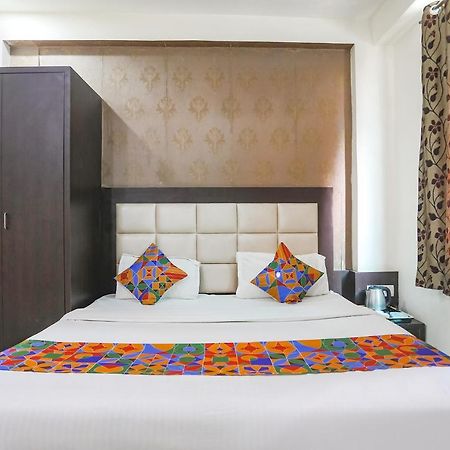 Fabhotel Heritage Villa Канпур Екстер'єр фото