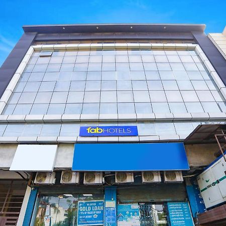Fabhotel Heritage Villa Канпур Екстер'єр фото